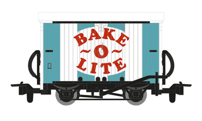 GRAA002 OO9 Box Van Wallace & Gromit Bako Lite