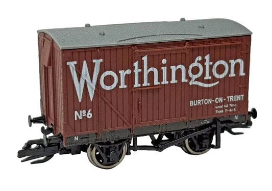 TTR1304P LMS/BR 9ft WB Van - Worthington No.6