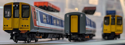 E81004 Class 313 3-Car EMU 313026 BR Network SouthEast