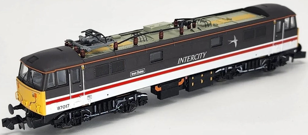 Class 87 Iron Duke 87017 Intercity Swallow Electric Locomotive - DCC Fitted