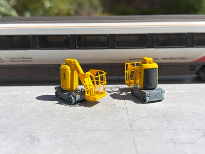 RRM177 OO Gauge Mini Cherry Picker (Single Kit Pack) - Unpainted Model Kit