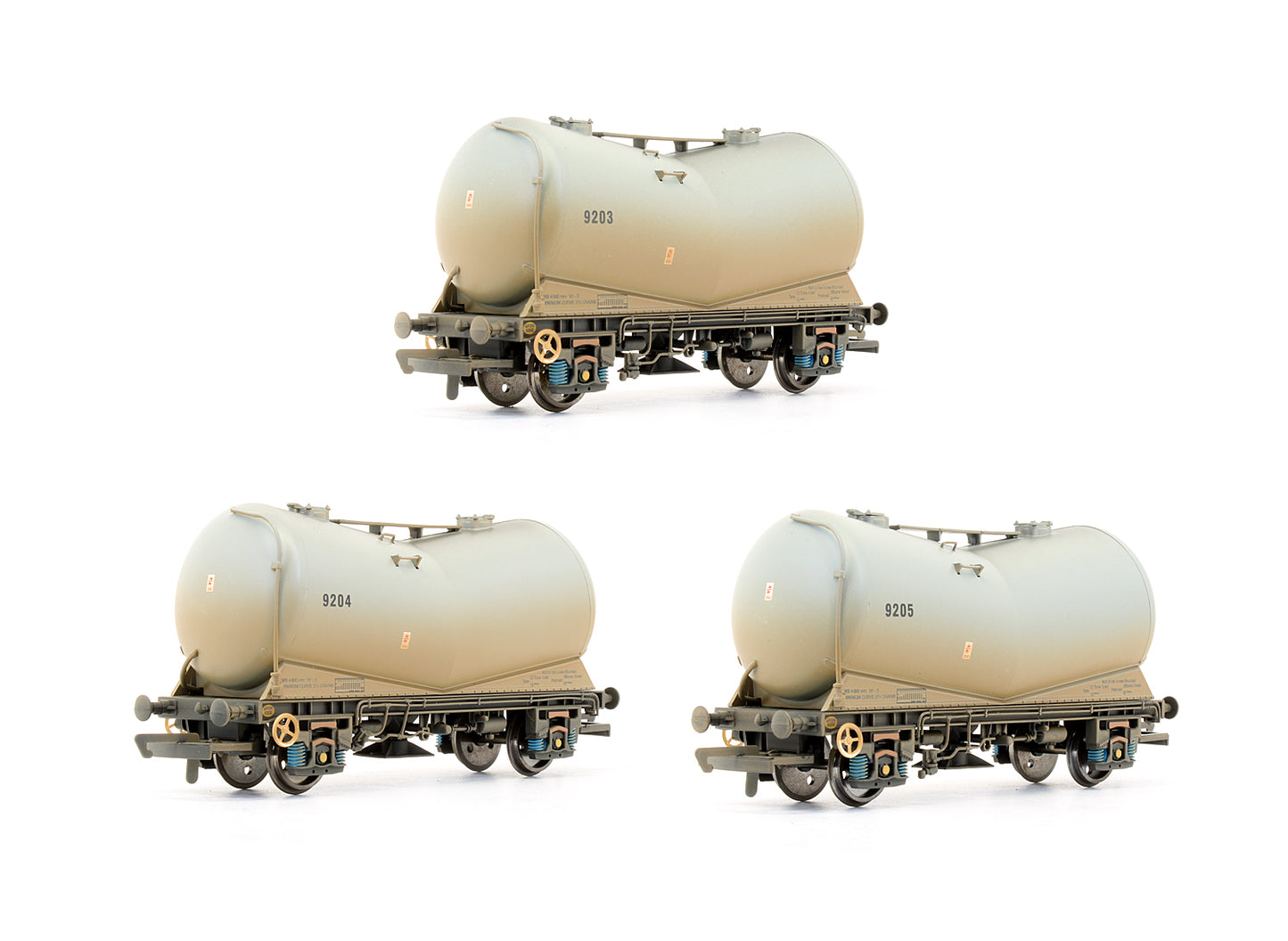 Pre-Owned Set Of 3 VEE Tank Wagons - Weathered