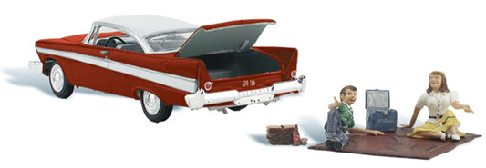 HO Parked For A Picnic