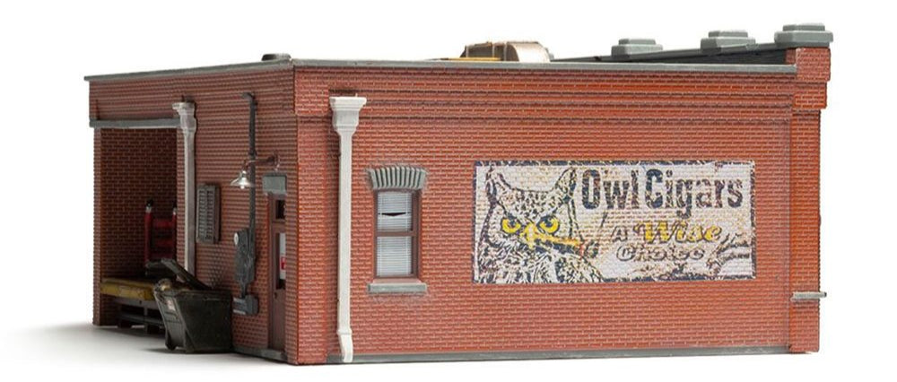 WBR5069 Woodland Scenics - HO Scale Buildings - Smith Brothers TV & Appliance