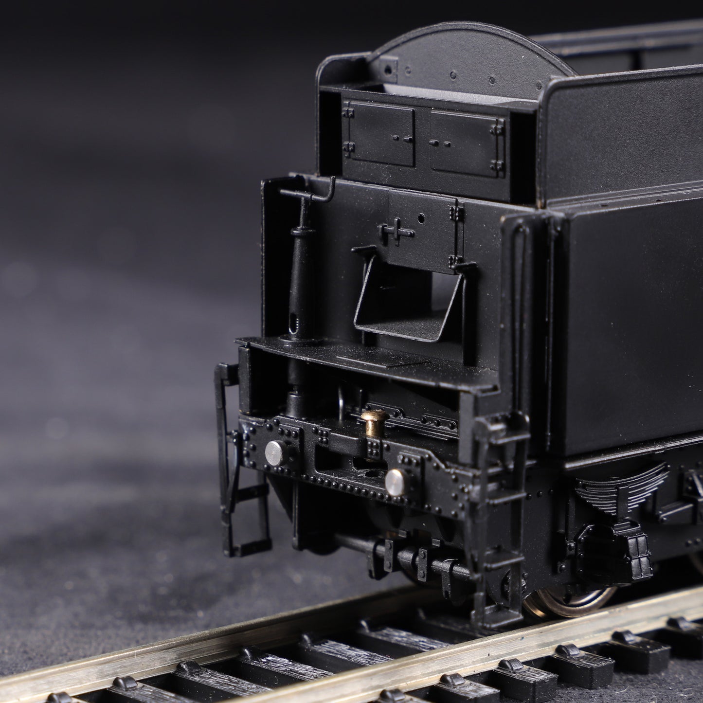 WD Austerity 2-10-0 'North British' BR Plain Black No.90773 Steam Locomotive - DCC Sound