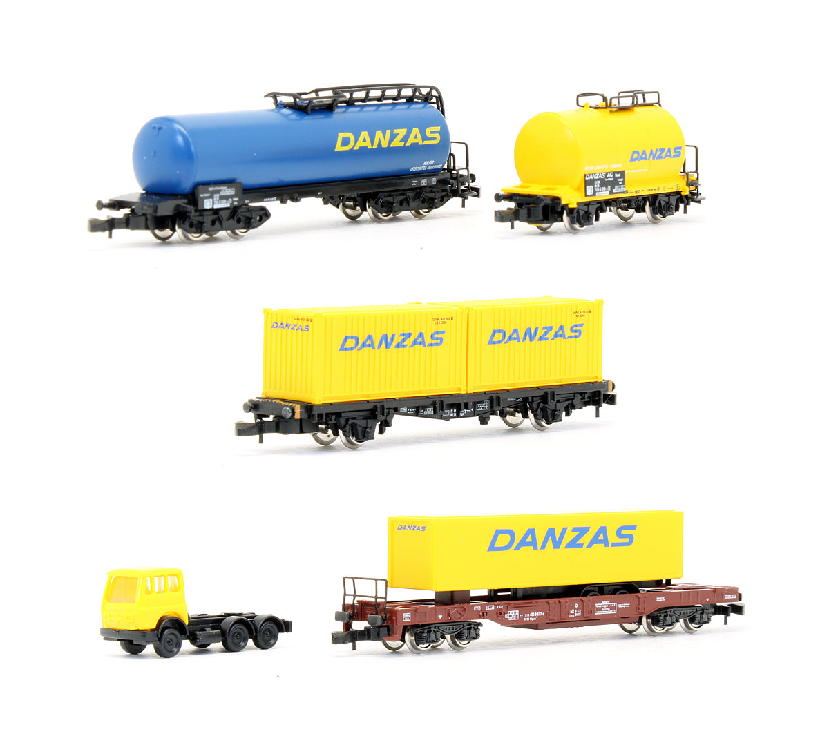 Pre-Owned Set Of 4 'Danzas' Wagons & Truck