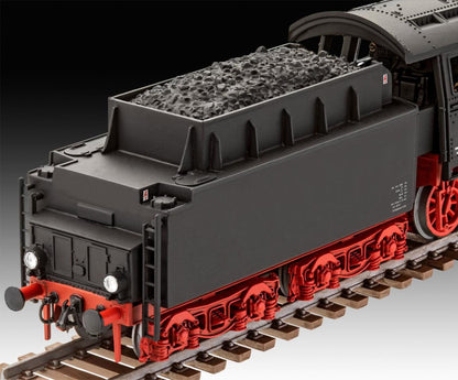 German BR03 Locomotive with Tender (1:87 Scale) Model Kit