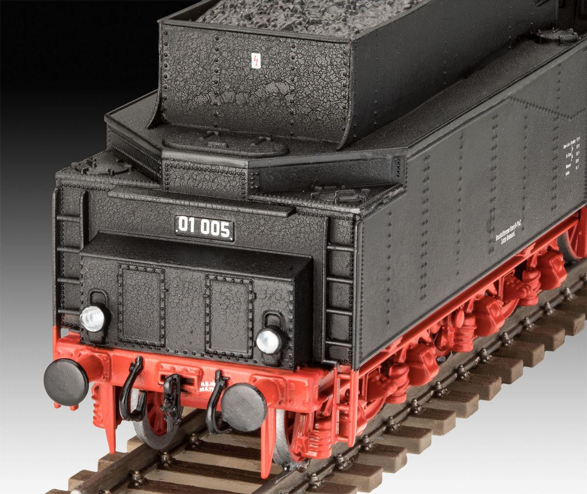 Express Locomotive BR 01 & Tender 2'2' T32 (1:87 Scale) Model Kit