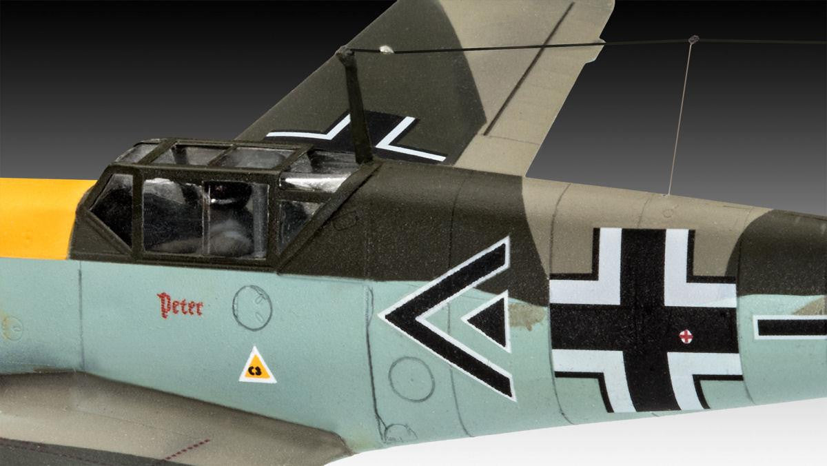 German Messerschmitt Bf109 F-2 (1:72 Scale) Model Kit