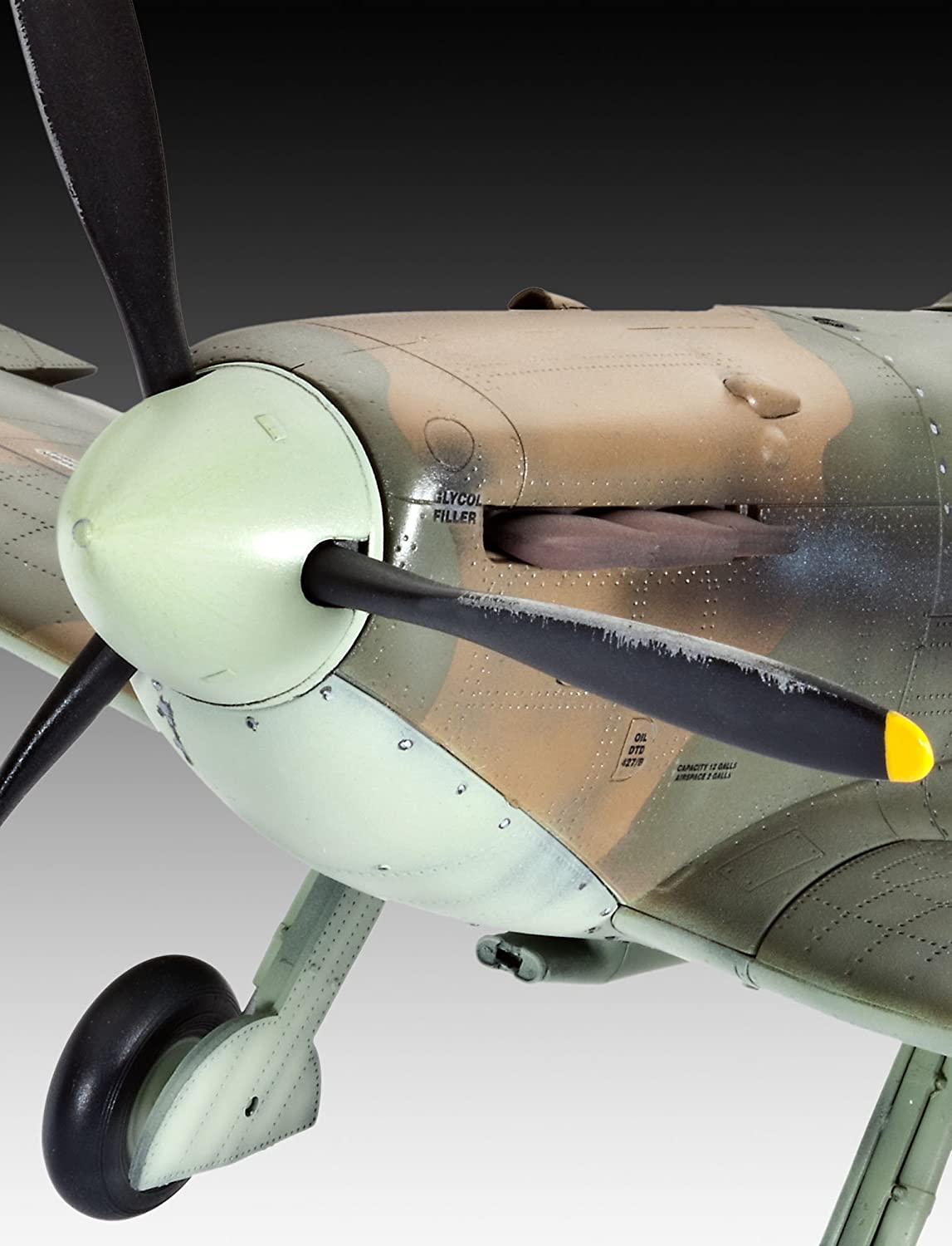 Supermarine SPITFIRE Mk.IIa (1:32 Scale) Model Kit