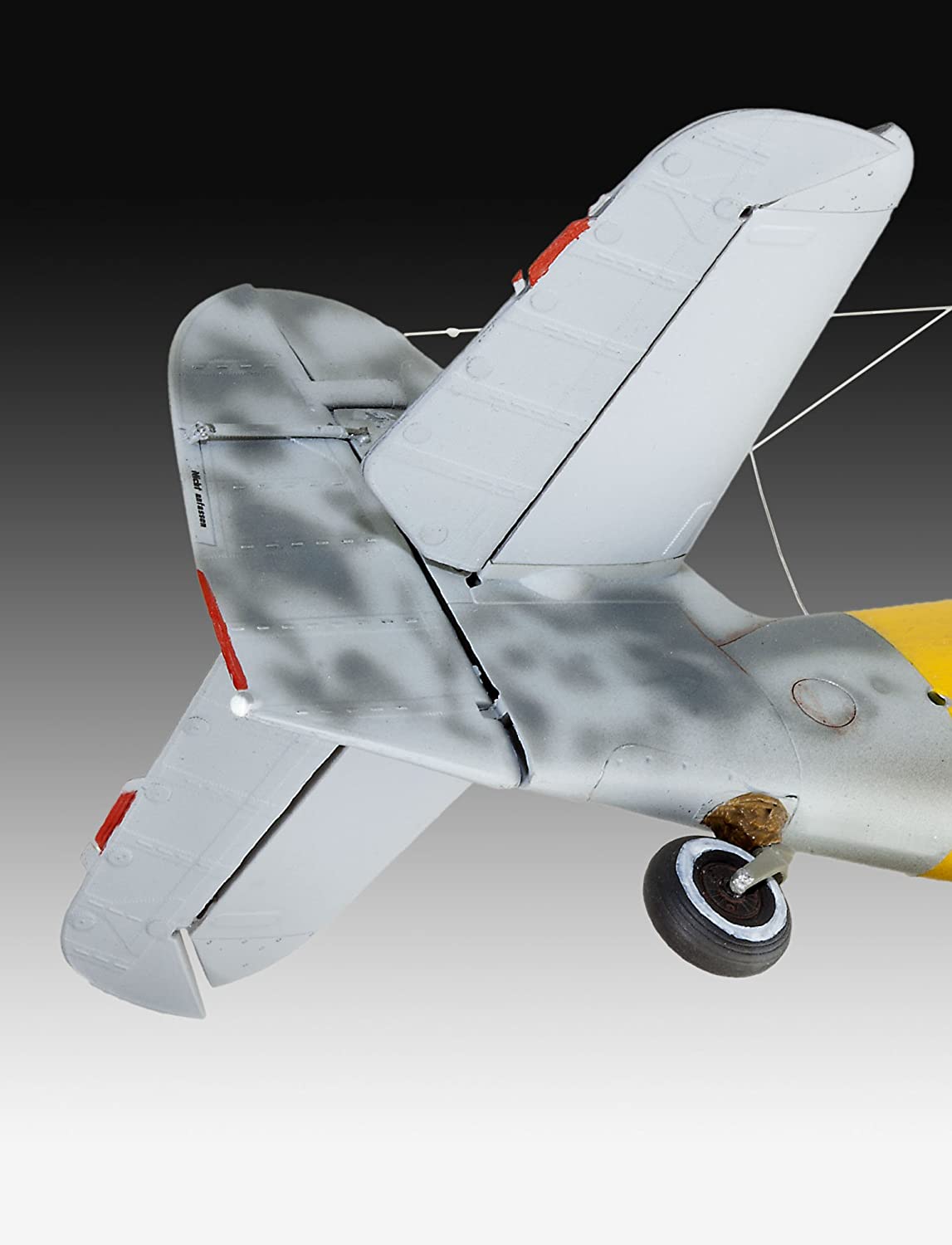 Messerschmitt Bf109 G-6 Late & Early version (1:32 Scale) Model Kit