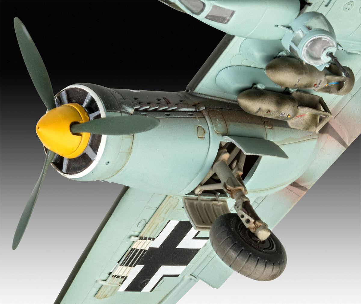 Junkers Ju88 A-1 "Battle of Britain" (1:72 Scale) Model Kit