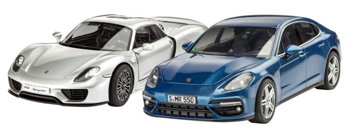 Porsche 918 Spyder/Panamera Gift Set (1:24 Scale) Model Kit