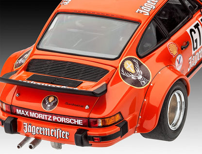 Porsche 934 RSR Jagermeister (1:24 Scale) Model Kit