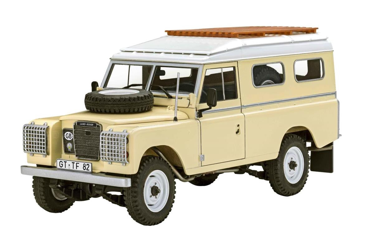 Land Rover Series III LWB Commercial (1:24 Scale) Kit