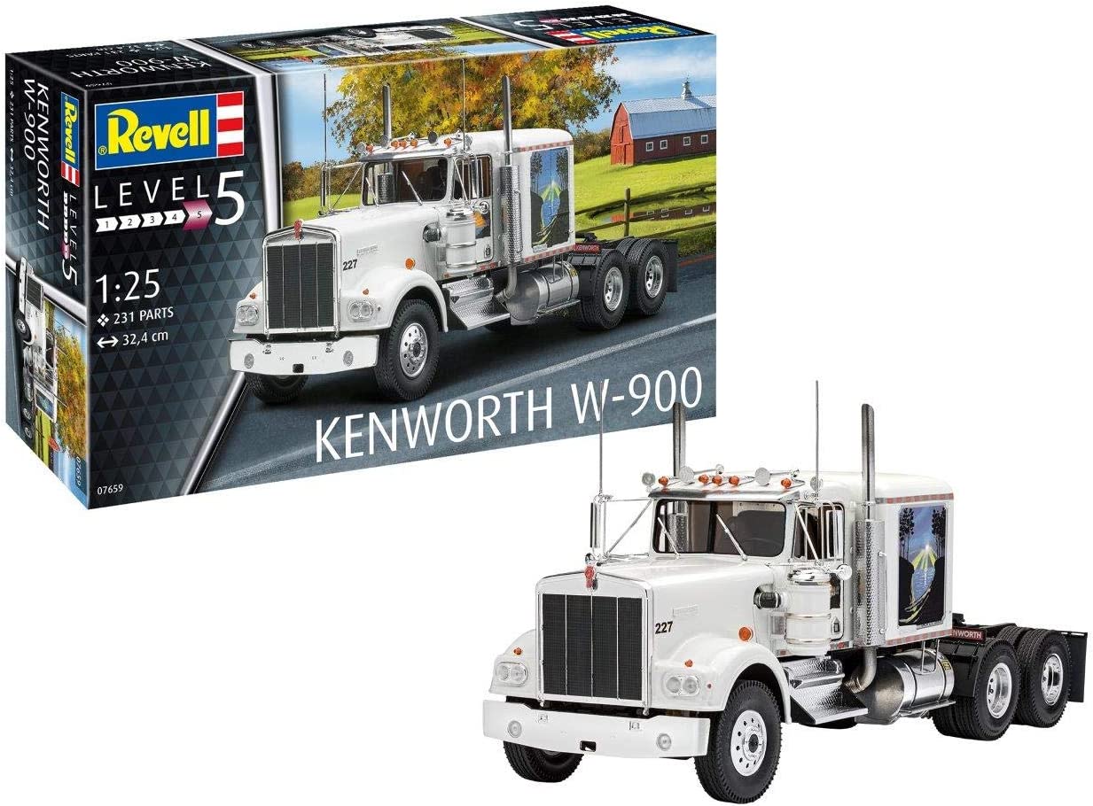 Kenworth W-900 (1:25 Scale) Model Kit