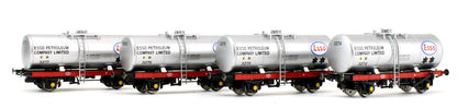 Pre-Owned Class 33 D6535 BR Green Locomotive with 4x 1960s silver ESSO 'A' tank wagons