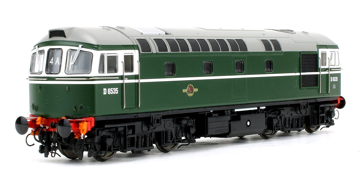 Pre-Owned Class 33 D6535 BR Green Locomotive with 4x 1960s silver ESSO 'A' tank wagons