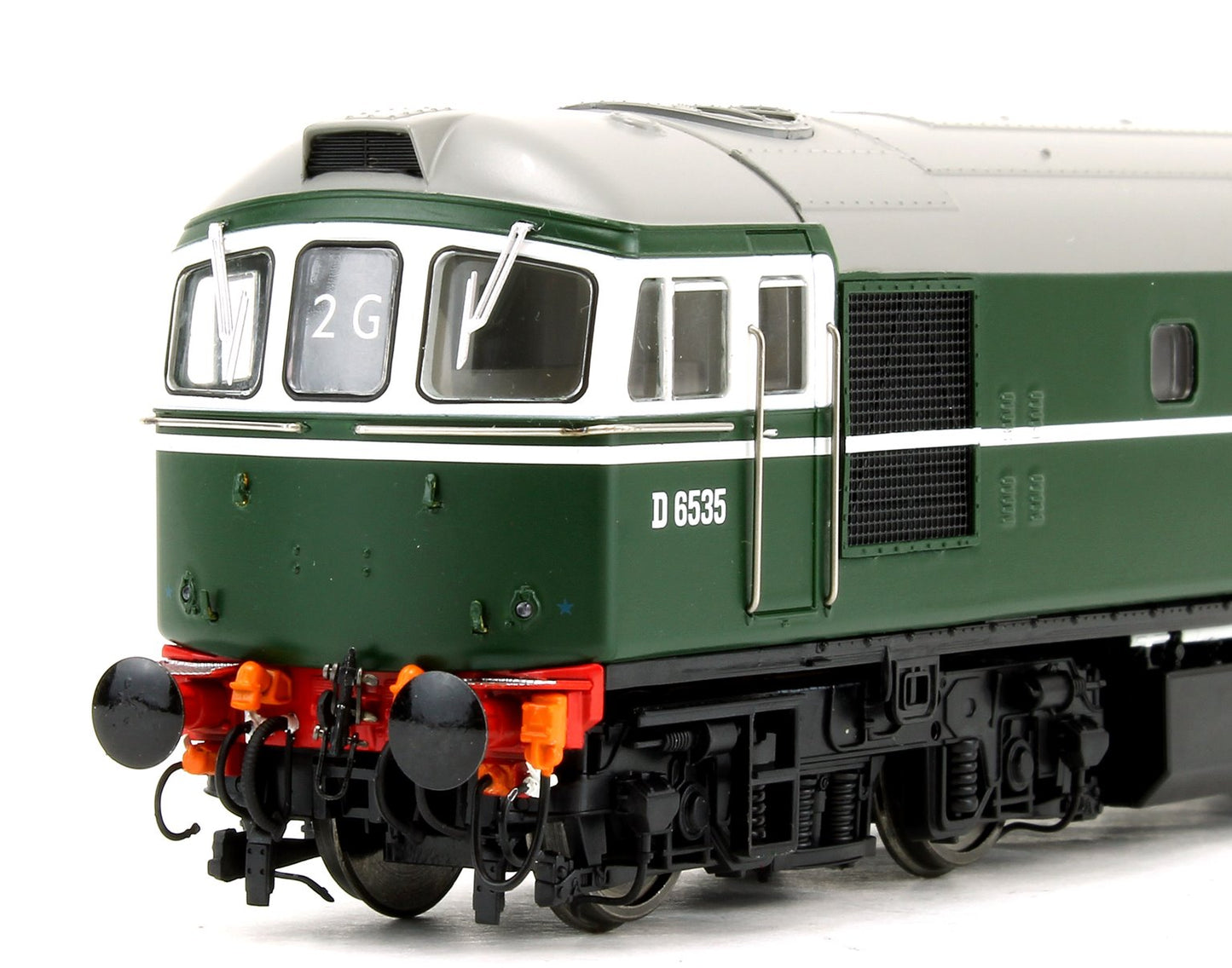 Pre-Owned Class 33 D6535 BR Green Locomotive with 4x 1960s silver ESSO 'A' tank wagons