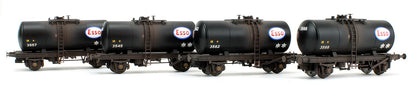 Pre-Owned Class 33 D6580 BR Green (FYE) Diesel Locomotive with 4x late 1960s ESSO 'B' tank wagons - Weathered