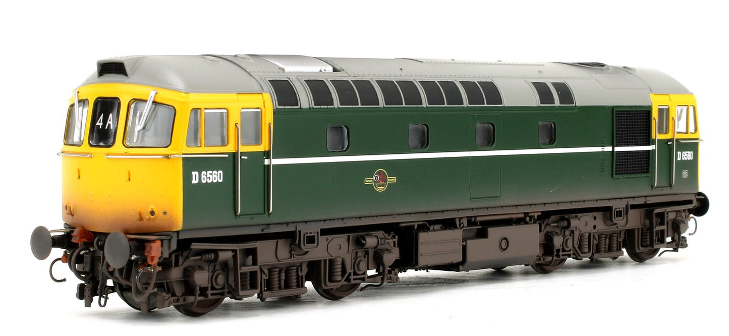 Pre-Owned Class 33 D6580 BR Green (FYE) Diesel Locomotive with 4x late 1960s ESSO 'B' tank wagons - Weathered