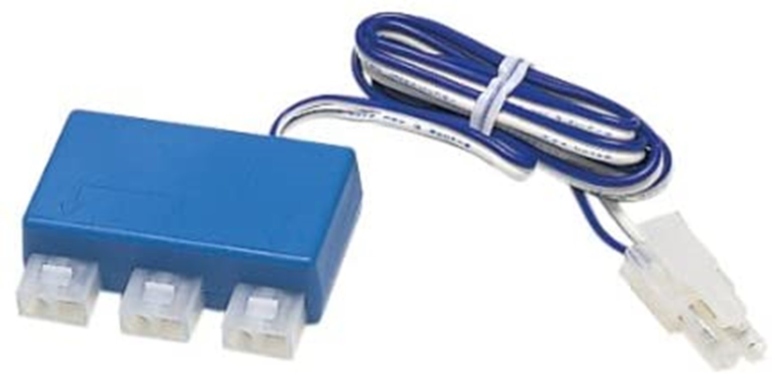 Kato 24-827 3 Way Power Extension Cable 90cm