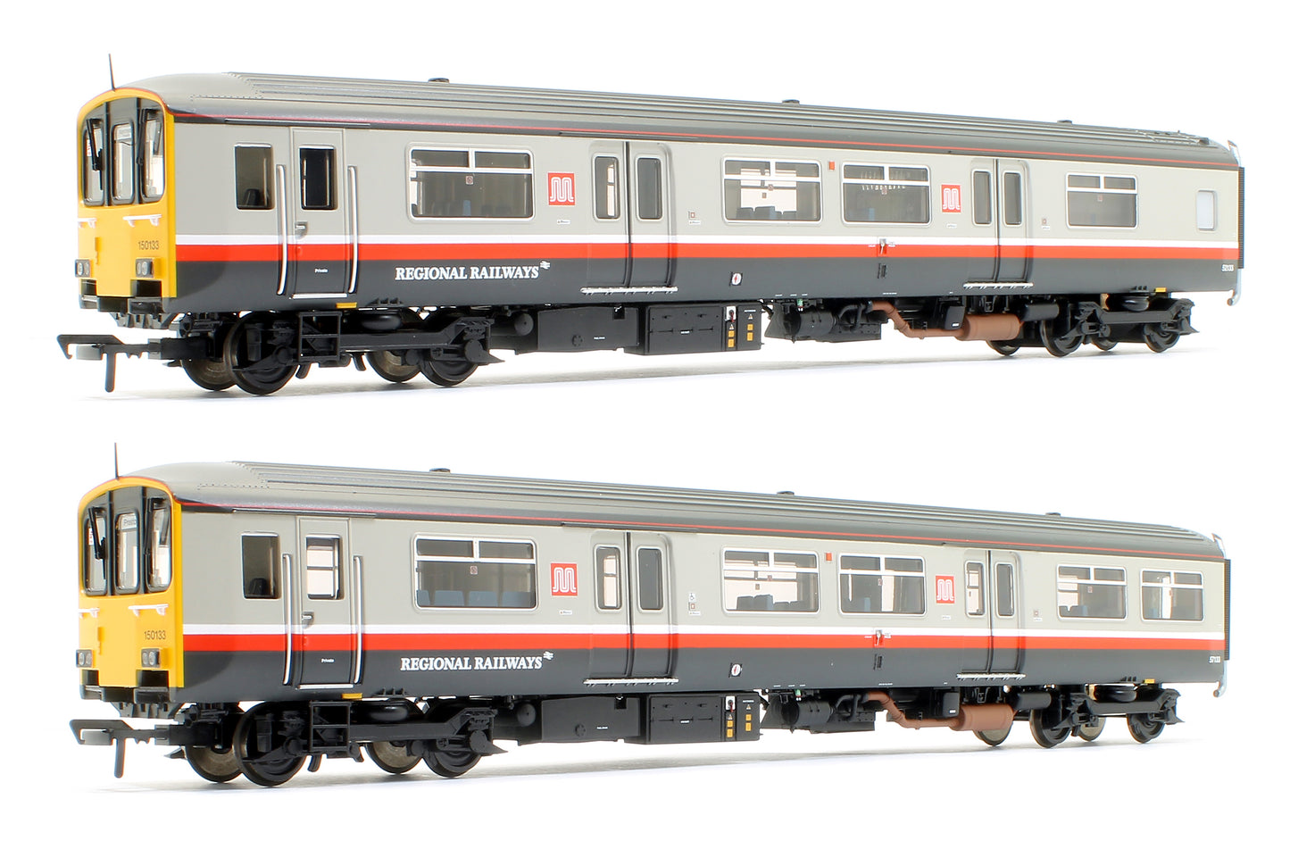 32-930SR Class 150/1 2-Car DMU 150133 BR GMPTE (Regional Railways) (DCC Ready)