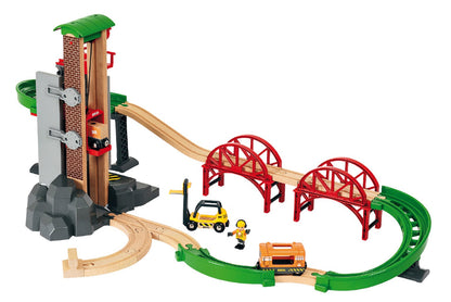 BRIO World - Lift & Load Warehouse Set