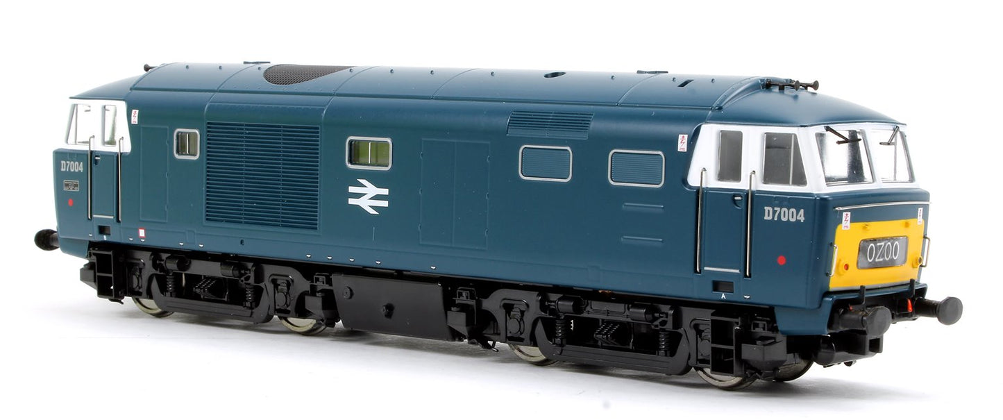 Class 35 Hymek BR early Blue (Small yellow warning panels) D7004 Diesel Locomotive
