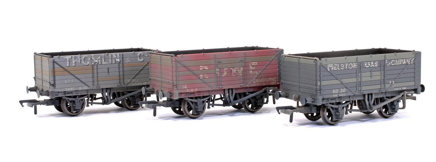 Triple Pack 'Cornish Coal Traders' Plank Wagons Weathered