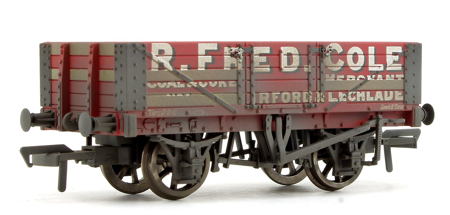 Coal Trader 5 Plank Wagons Triple Pack - Weathered