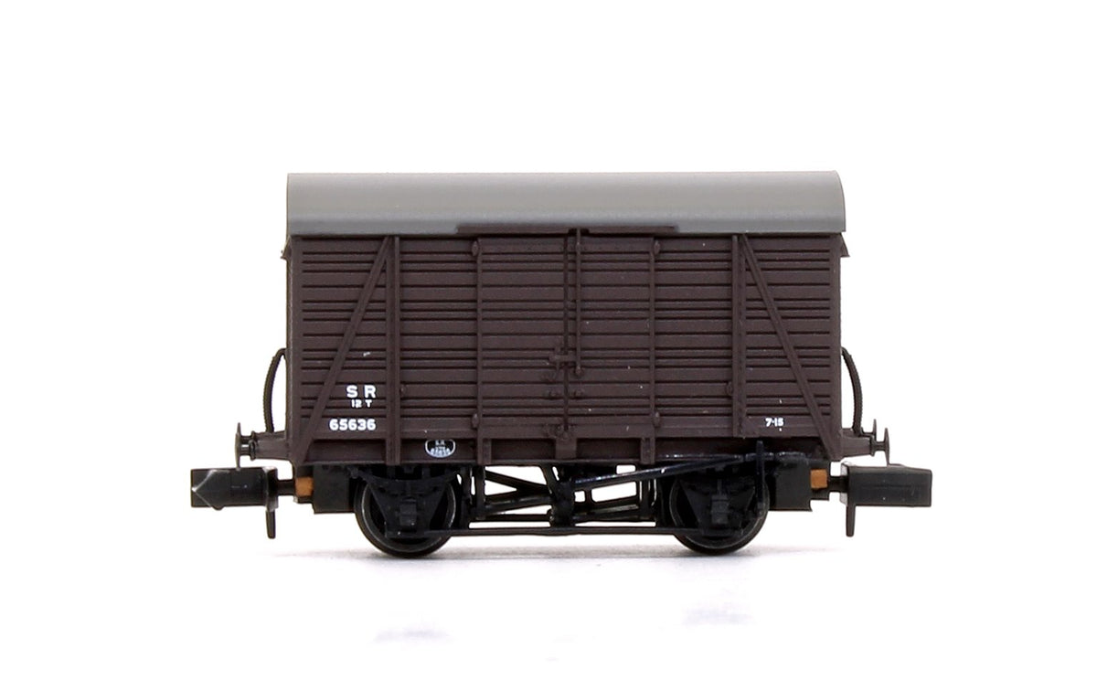 Pre-Owned 12 Ton Southern 2+2 Planked Ventilated Van SR Brown No.65636