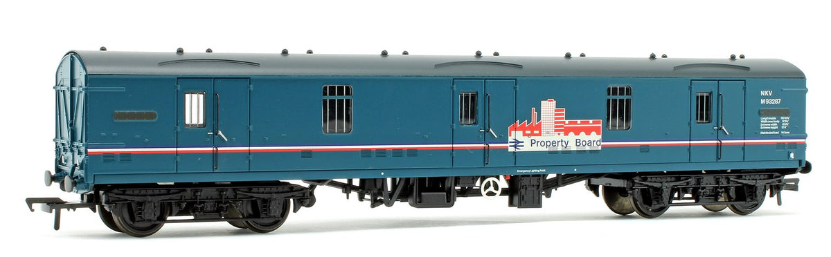 BR Mk1 GUV General Utility Van BR Blue 'Property Board'