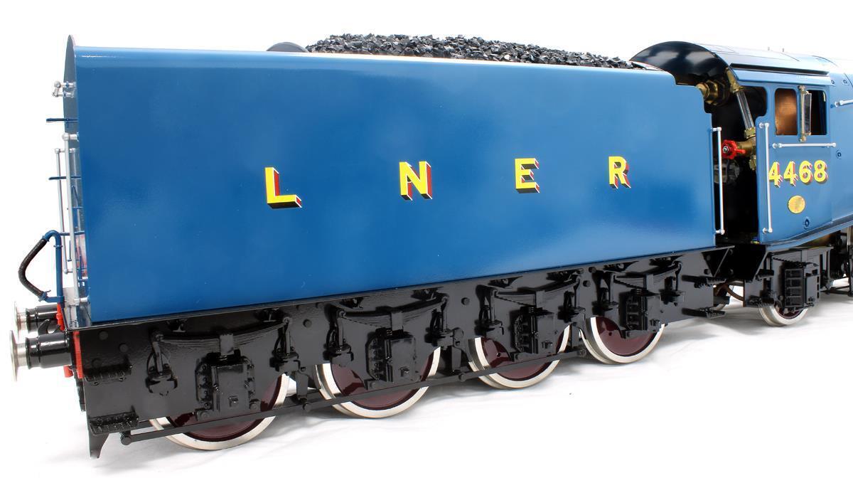 Kingscale 'Gauge 3' Gas-Fired LNER Blue 4-6-2 Class A4 4468 'Mallard' Unvalanced