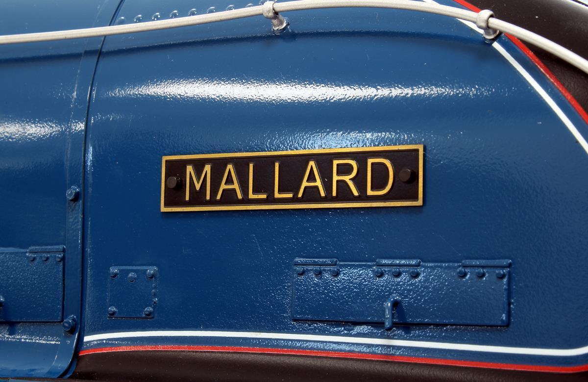 Kingscale 'Gauge 3' Gas-Fired LNER Blue 4-6-2 Class A4 4468 'Mallard' Unvalanced