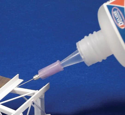 Roket Plastic Glue (30ml)