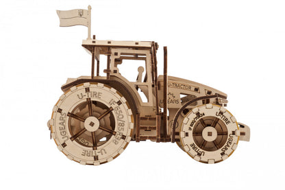 The Tractor Wins Mechanical Model Kit