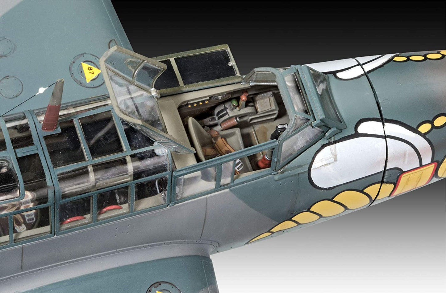 Messerschmitt Bf110 C-2/C-7 (1:32 Scale) Model Kit