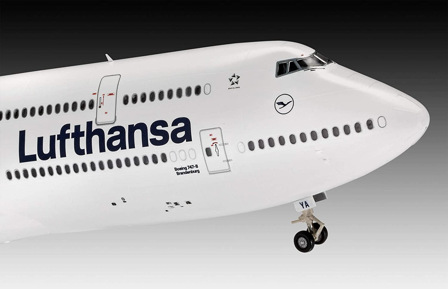 Boeing 747-8 "Lufthansa" New Livery (1:144 Scale) Model Kit