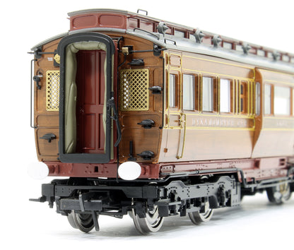 LNER Dynamometer Car No. 902502, post-1946 LNER teak with lining.