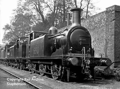 LBSCR Stroudley ‘E1’ 0-6-0T No. B142, Southern Black - Steam Tank Locomotive