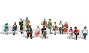 Scenic Accents - Sixteen Passengers - HO Scale