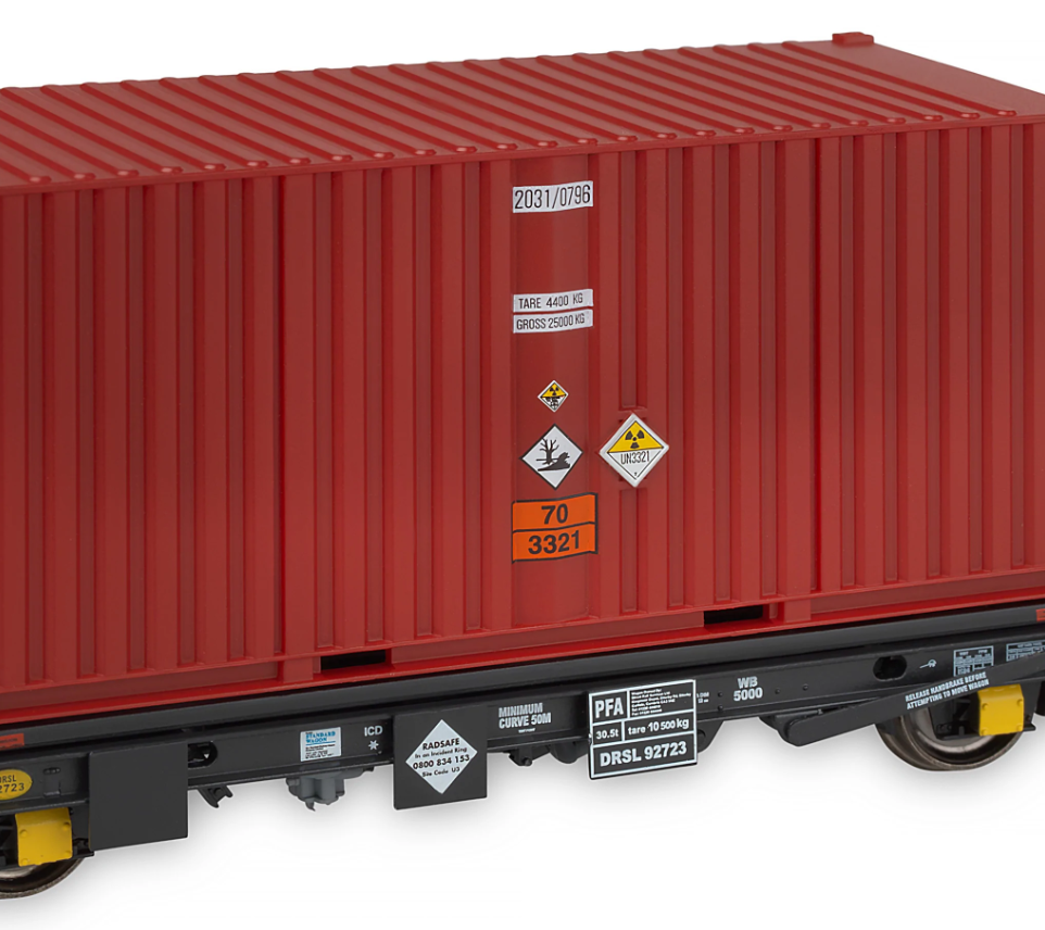 Set of 3 PFA 2 Axle Container Flat Wagons - DRS LLNW - 2031 Container Pack 5