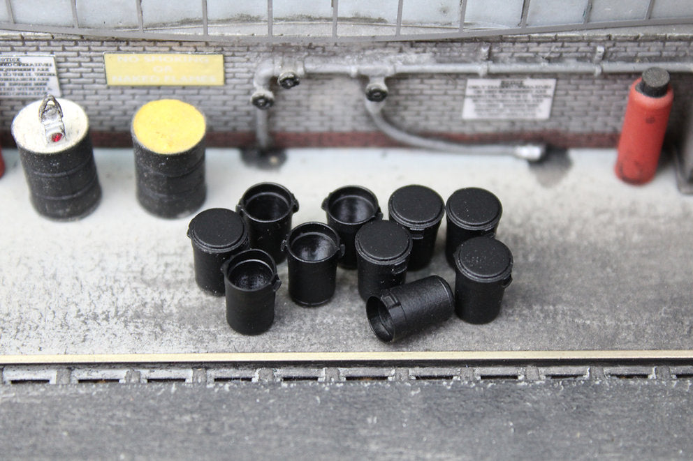 Goodwood Scenics BSBWHB10 Black Warehouse Dustbin Bins - Pack – Rails