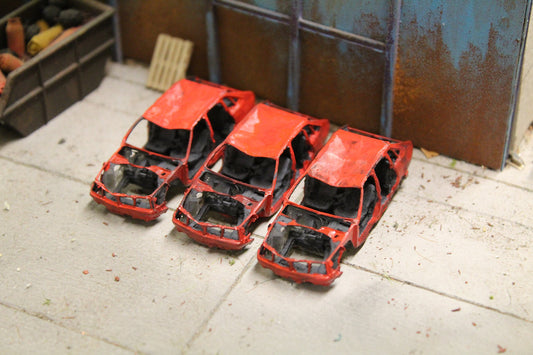 Scrap Car Gutted - RED - Pack of 3