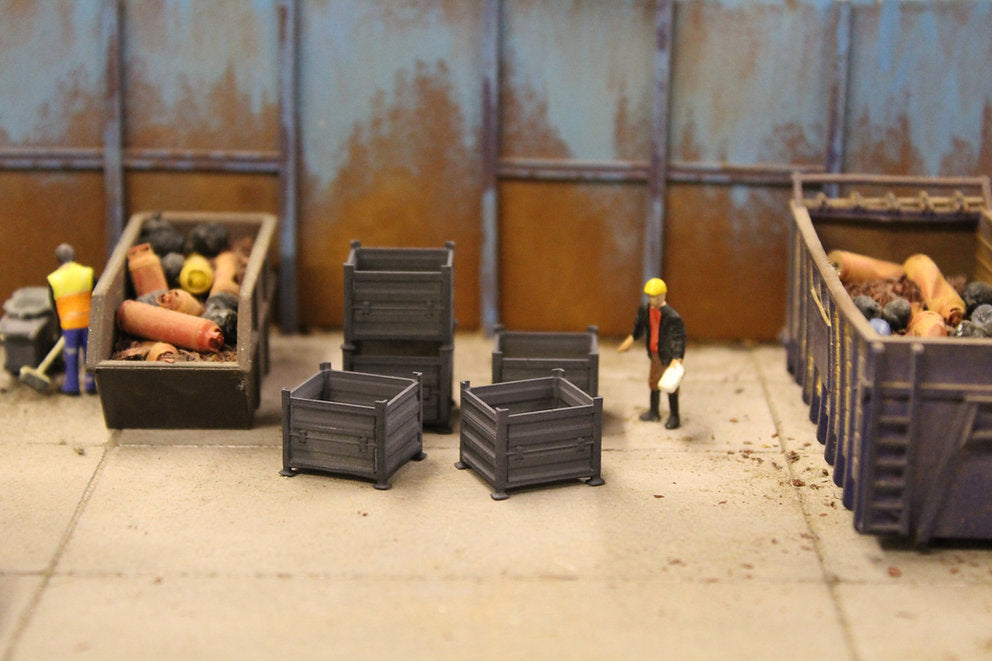 Heavy Duty Stillage Containers - Black (x5) - 1:76 OO Gauge Model Heavy Duty Stillage Containers - Black (x5) - 1:76 OO Gauge Model