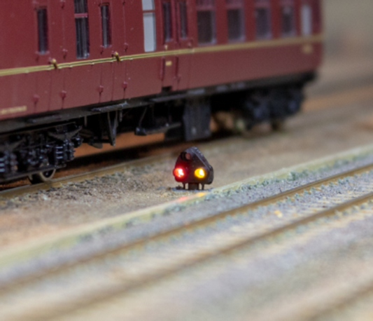 DCD-GS-BR 12x 2-wire STEAM Era 3-light Ground Signal