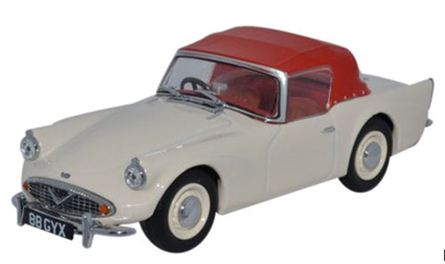 Oxford Diecast DSP003 Daimler SP250 Hood Ivory/Red