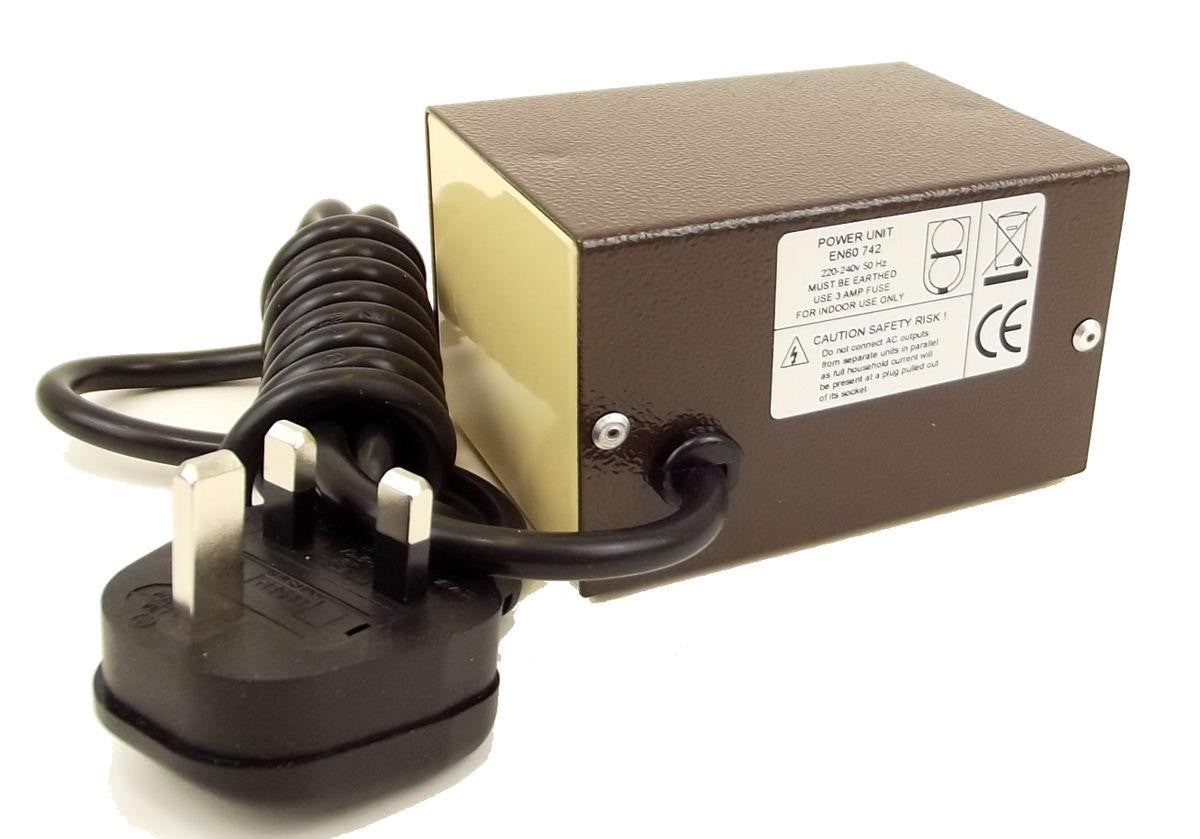 Cased Transformer - 12v AC~