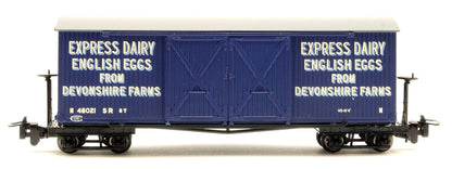 Pre-Owned Bogie Covered Goods Wagon 'Express Dairy Company' Blue 48021
